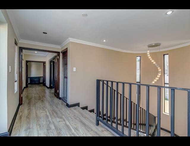 4 BEDROOM HOUSE FOR SALE IN DAINFERN VALLEY ESTATE